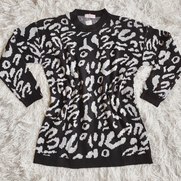 Oversized leopard sweater 🖤 - Picture 3 of 3